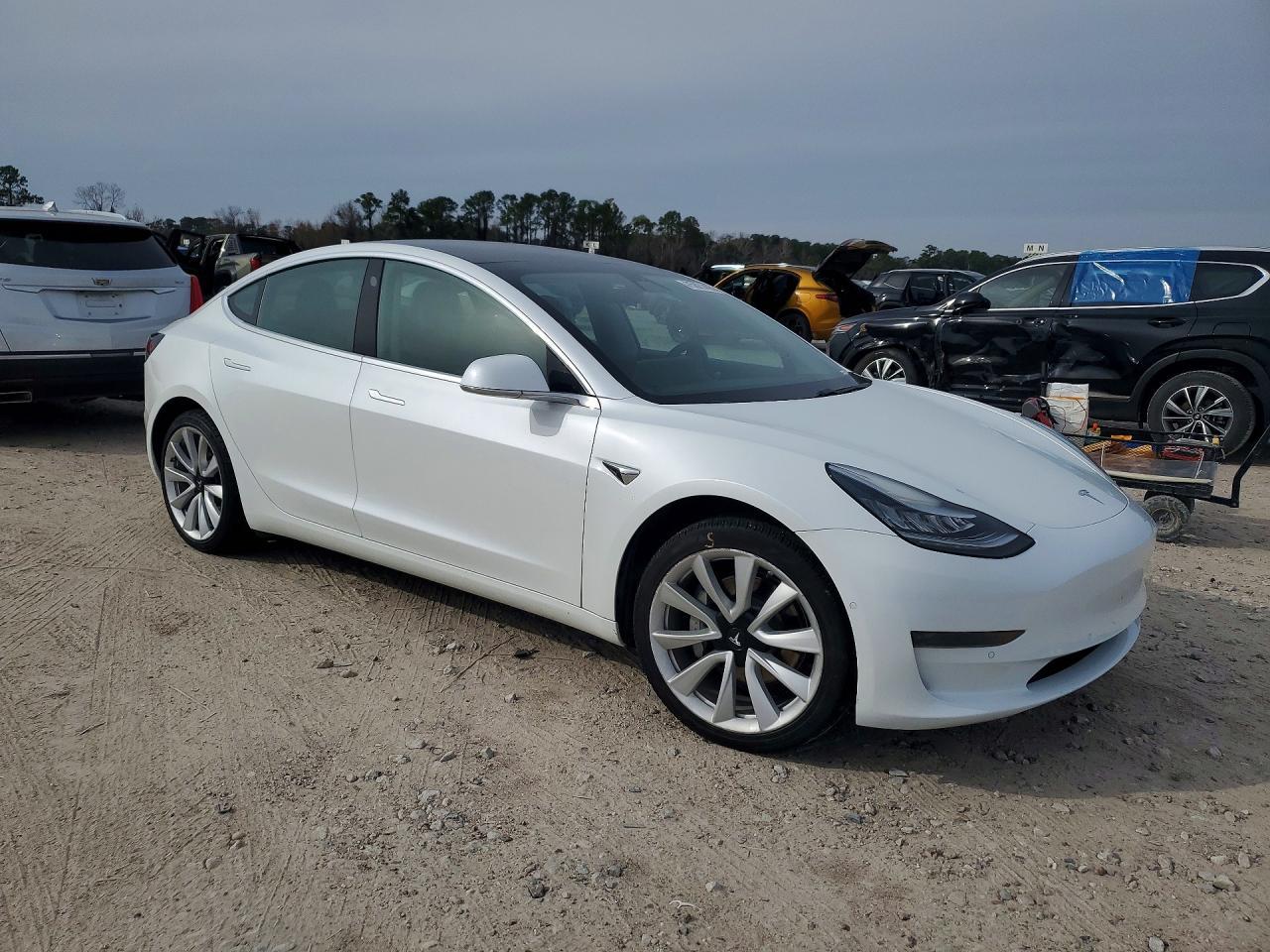2020 TESLA MODEL 3