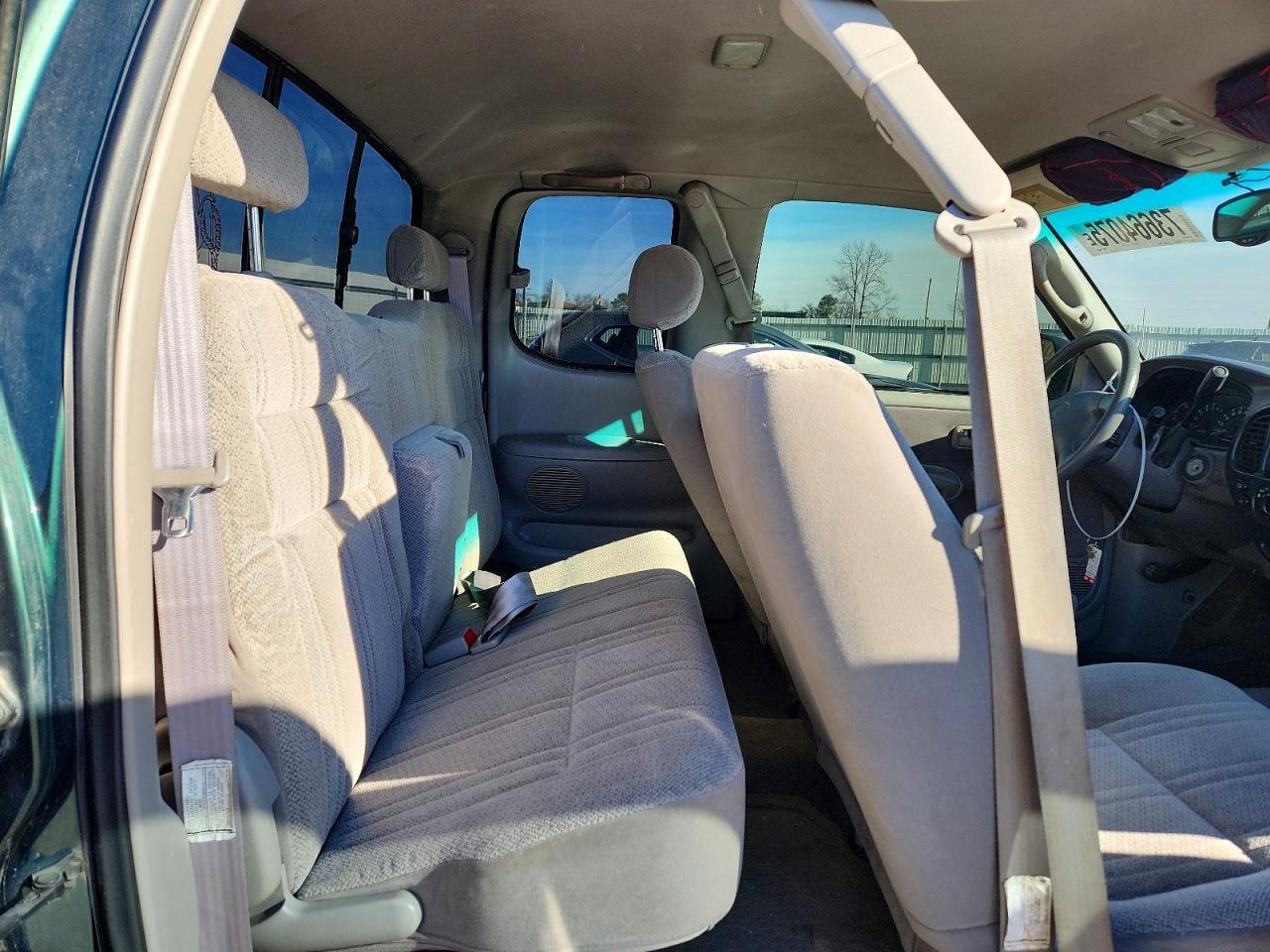 2002 TOYOTA TUNDRA