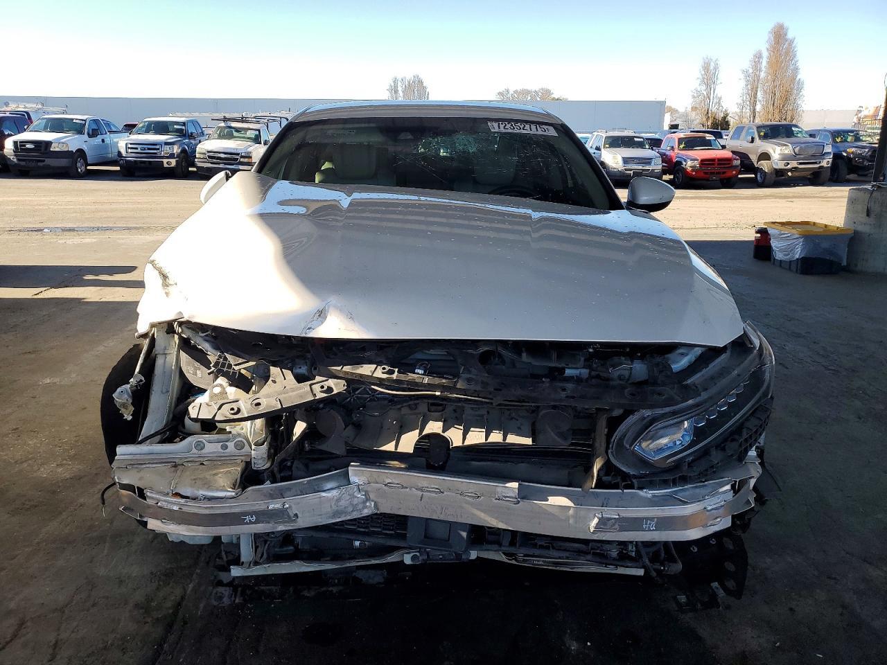 2019 HONDA ACCORD