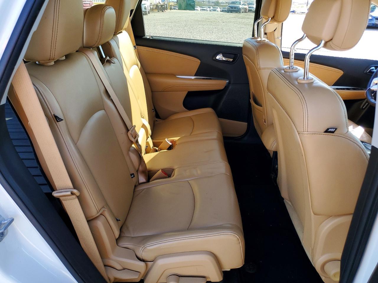 2011 DODGE JOURNEY