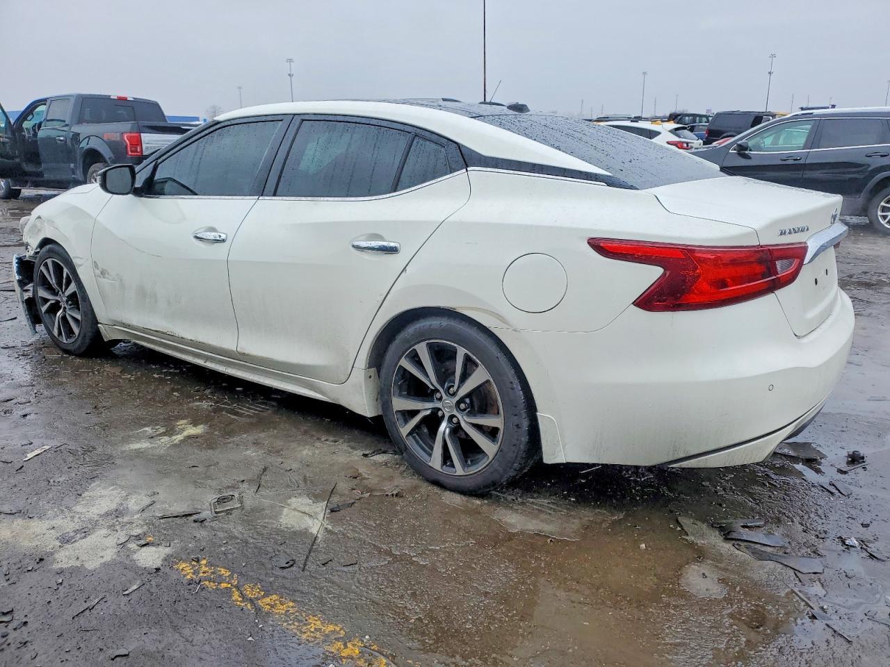 2018 NISSAN Maxima