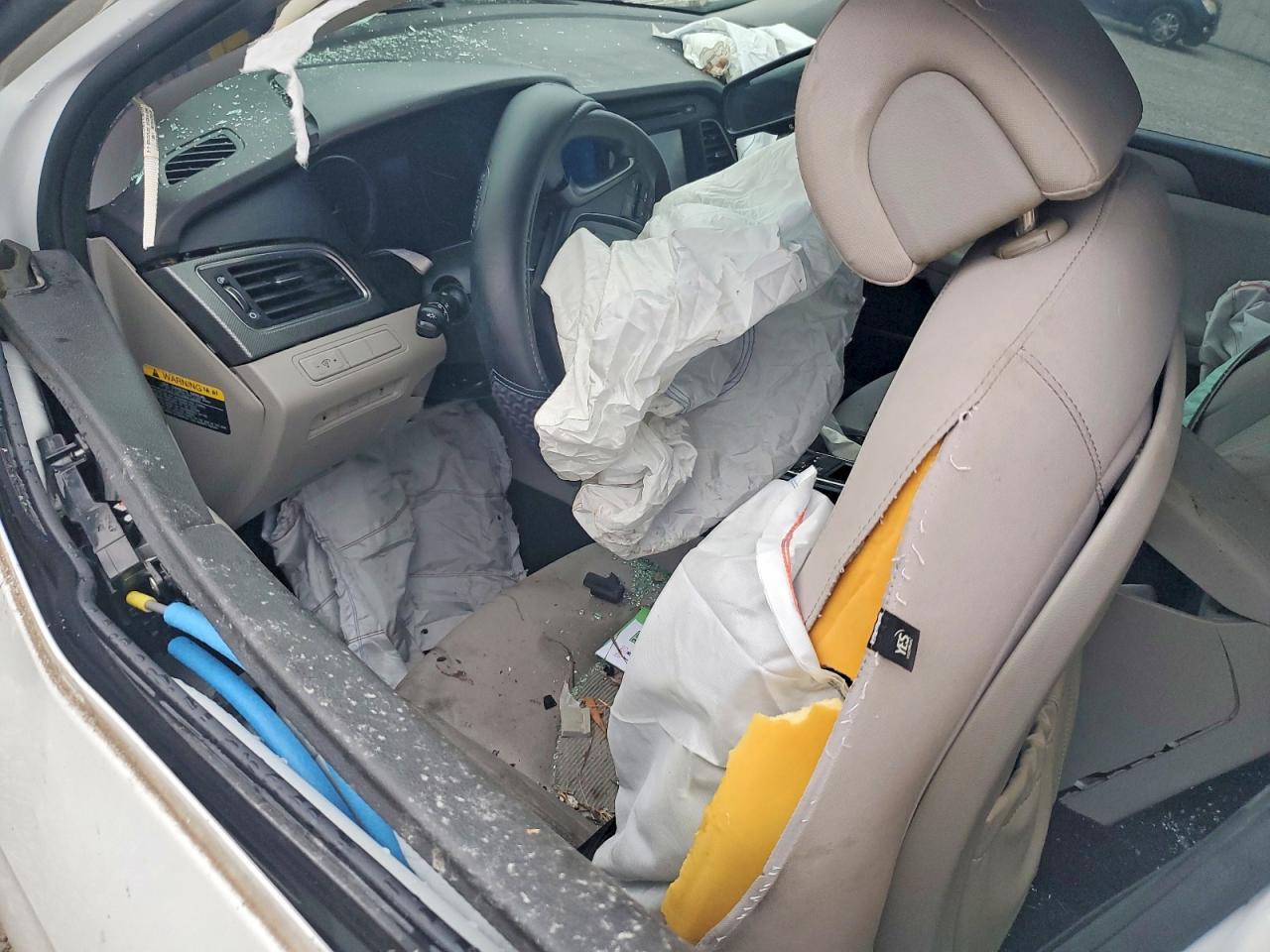 2016 HYUNDAI SONATA