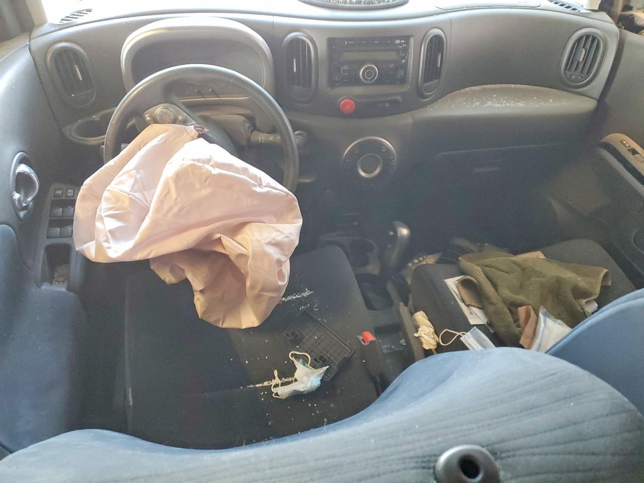 2009 NISSAN CUBE