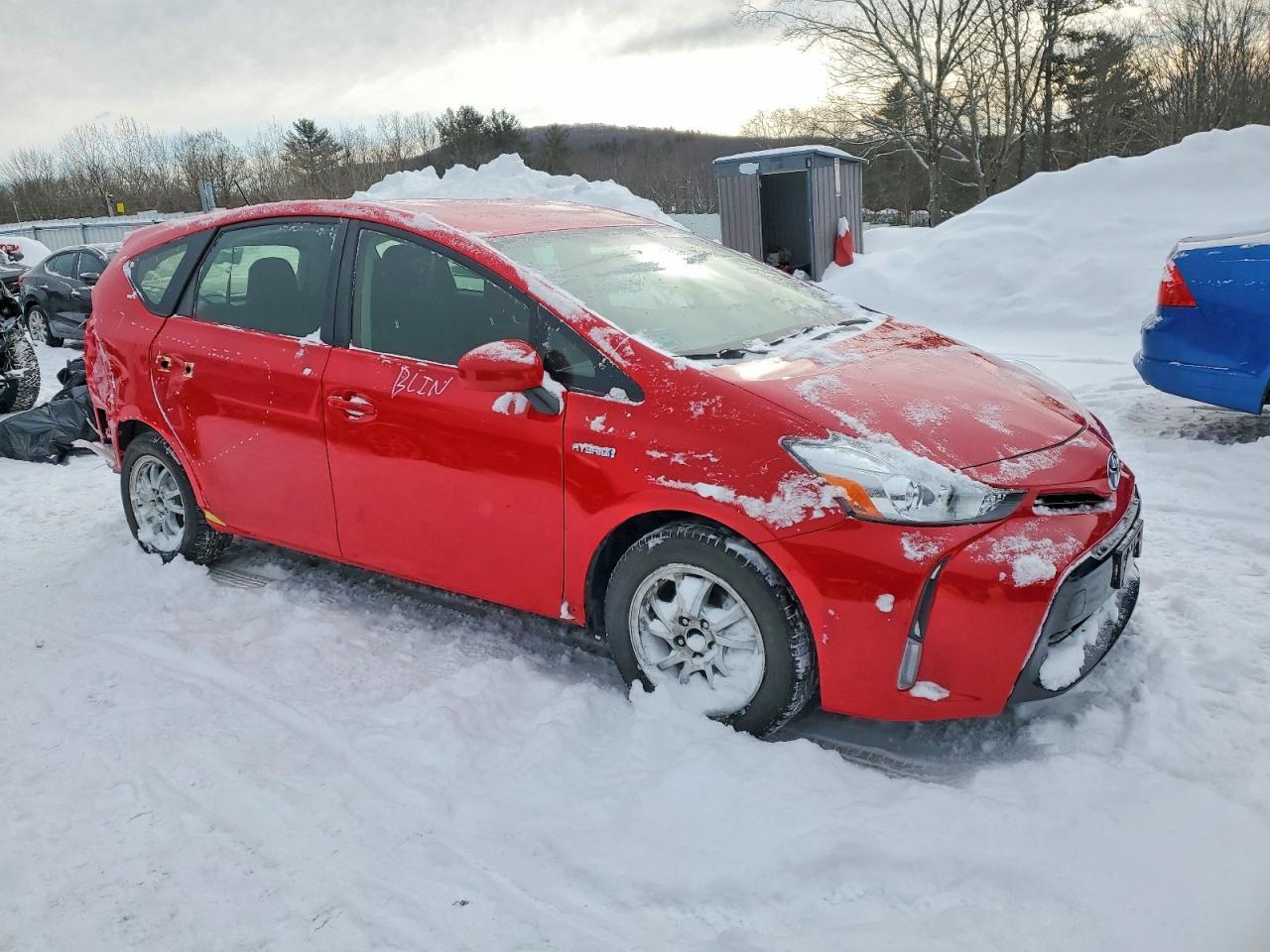 2017 TOYOTA PRIUS V