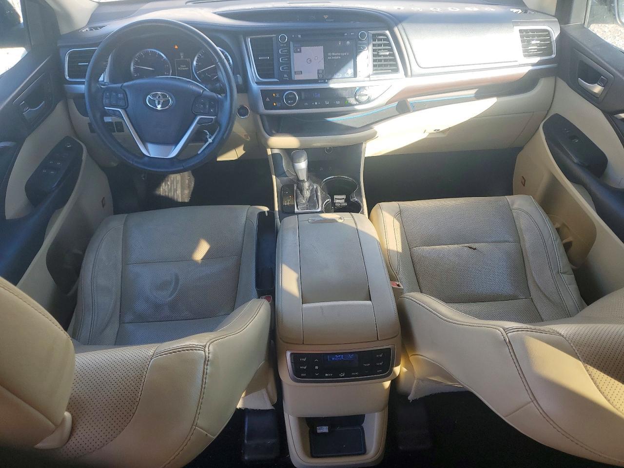 2015 TOYOTA HIGHLANDER