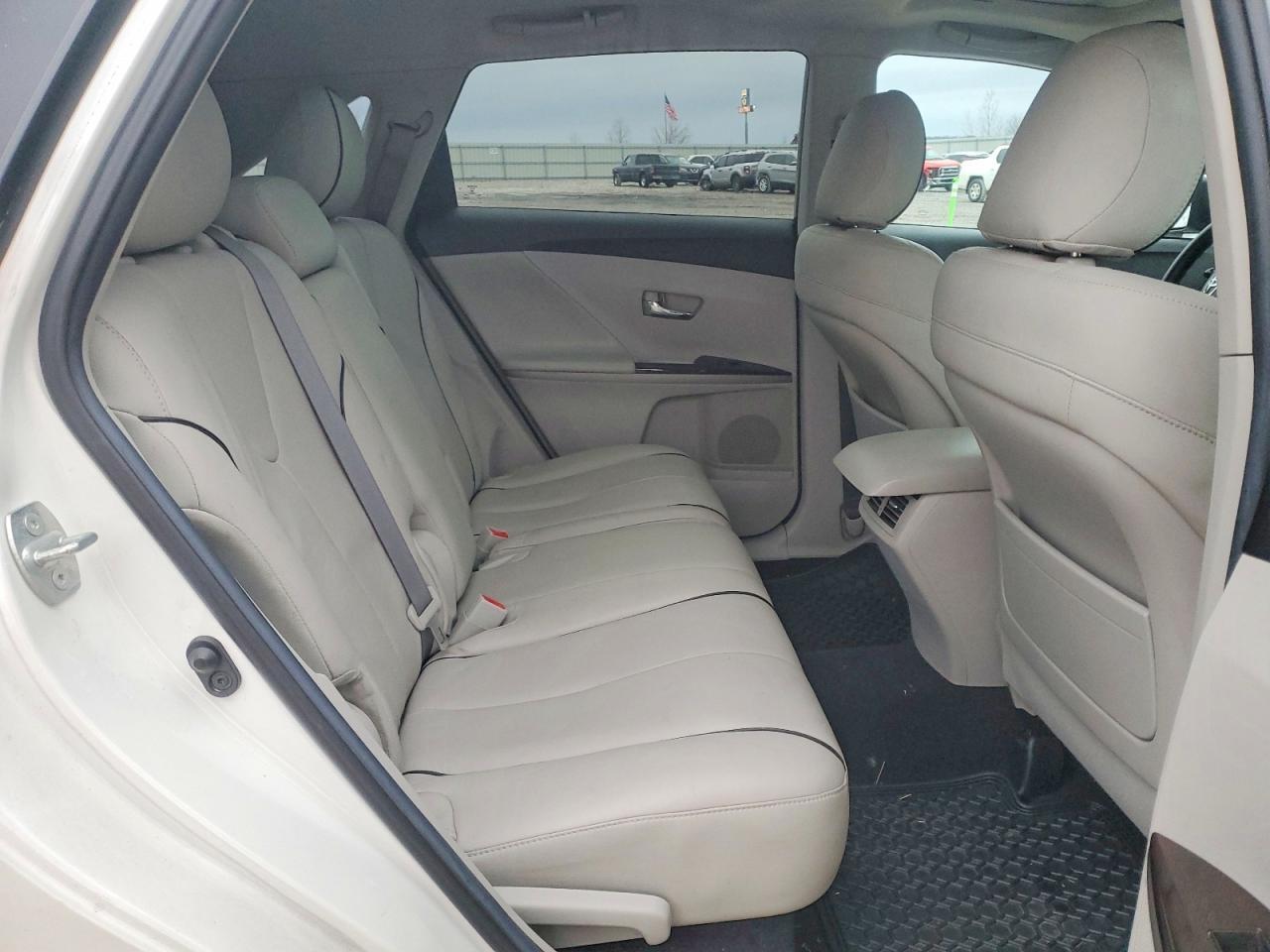 2011 TOYOTA VENZA