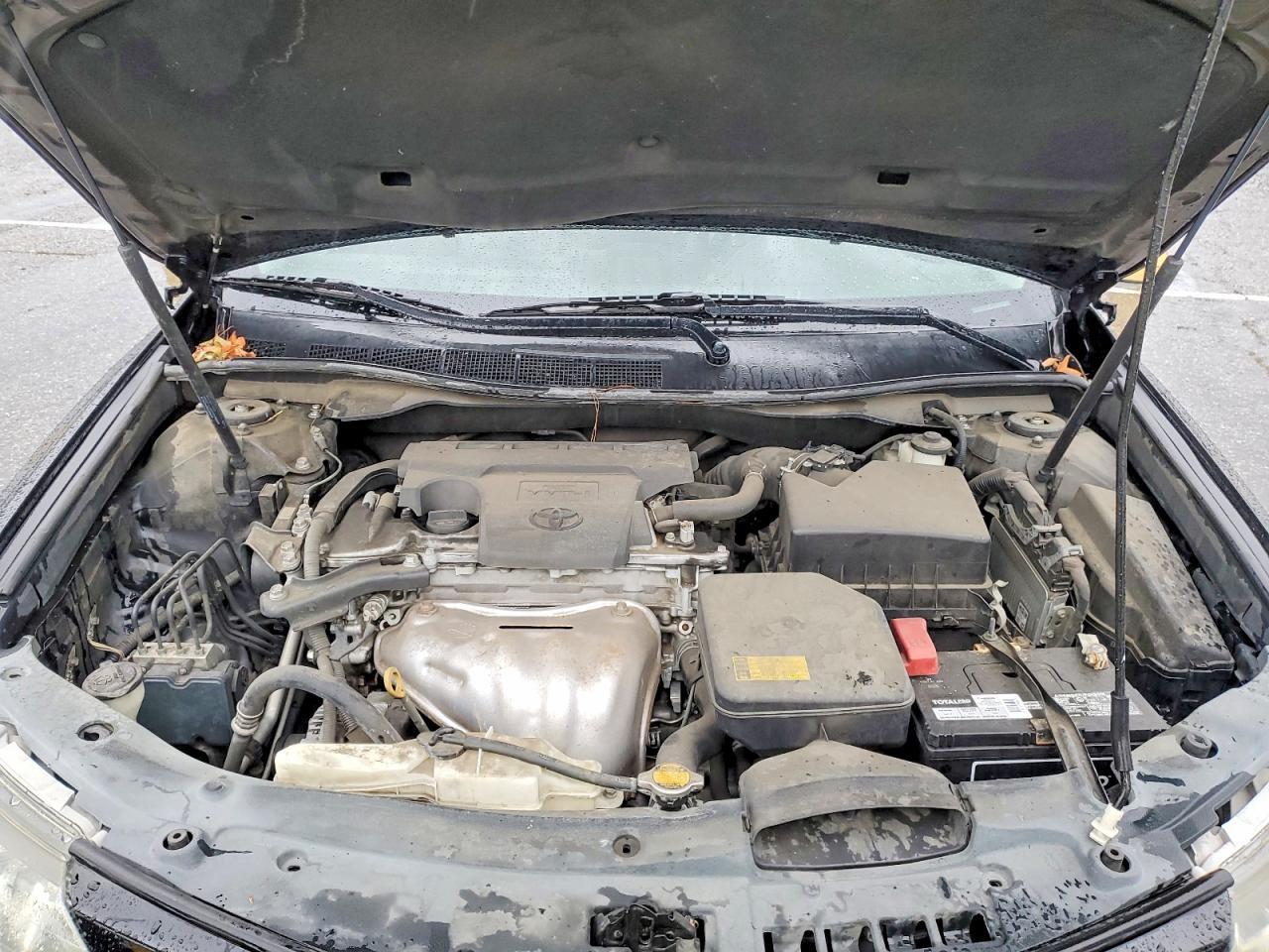 2014 TOYOTA CAMRY