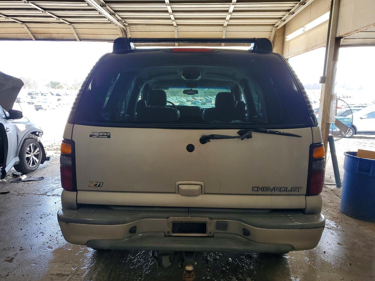2004 CHEVROLET Tahoe