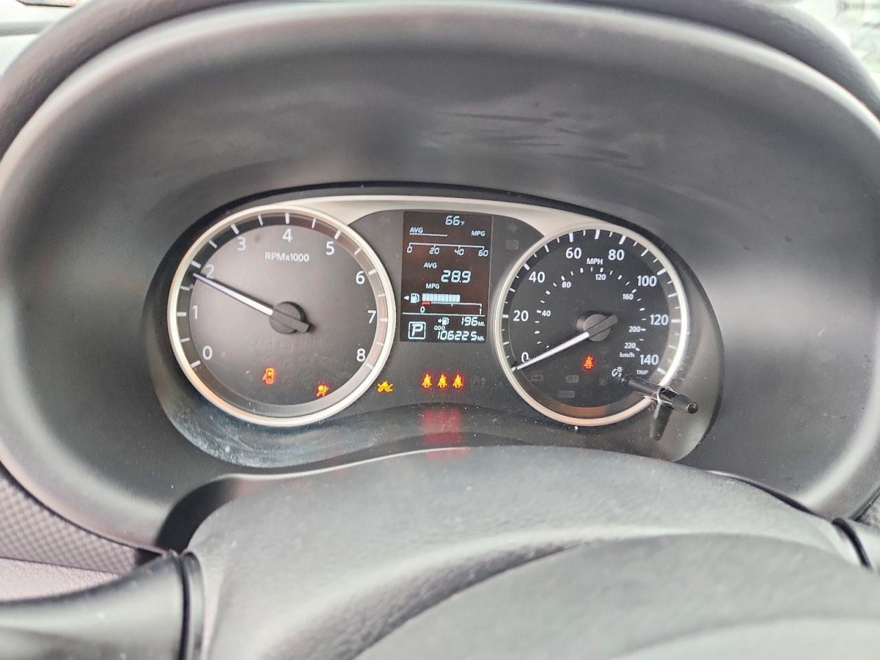 2021 NISSAN KICKS