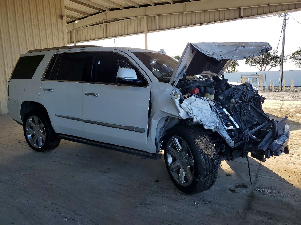 2018 CADILLAC ESCALADE