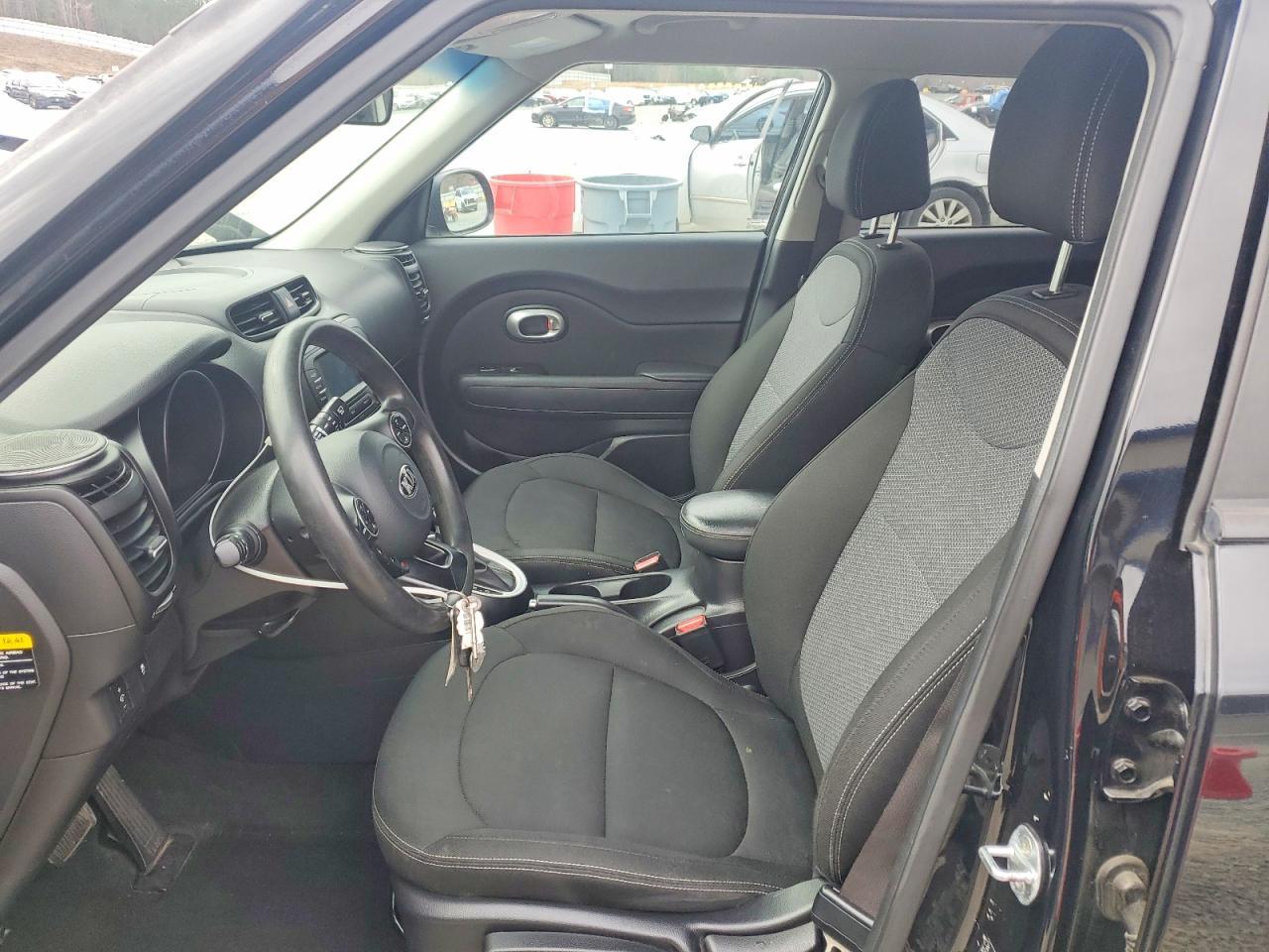 2017 KIA SOUL
