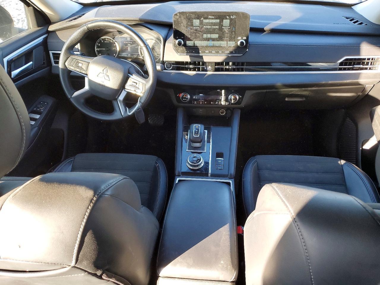 2024 MITSUBISHI outlander