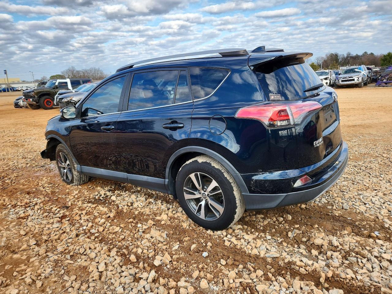 2017 TOYOTA RAV4