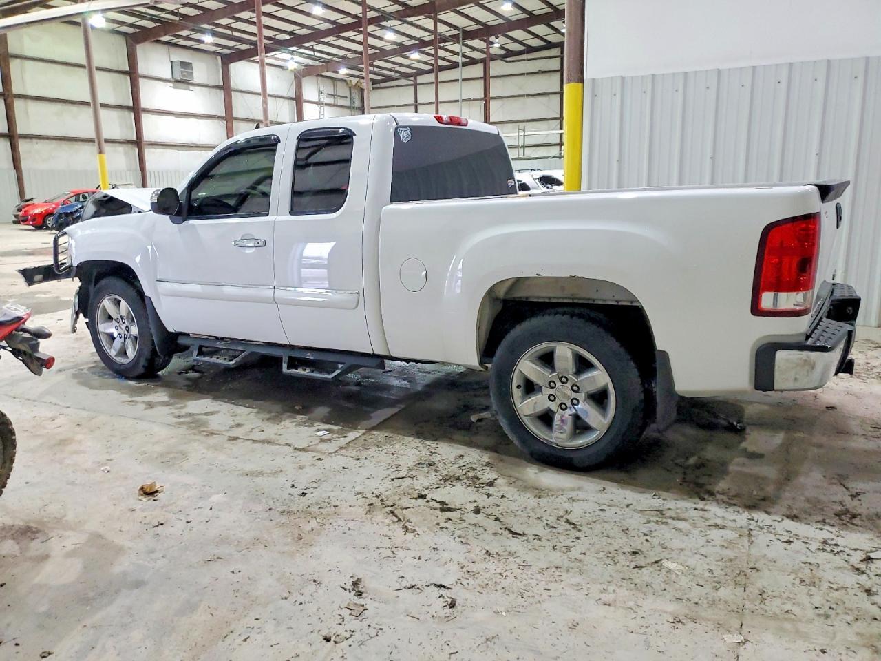2013 GMC Sierra
