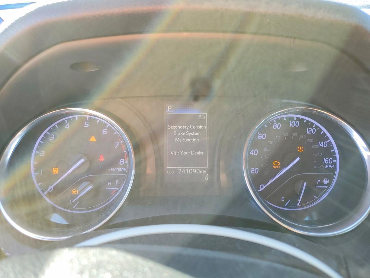 2019 TOYOTA CAMRY