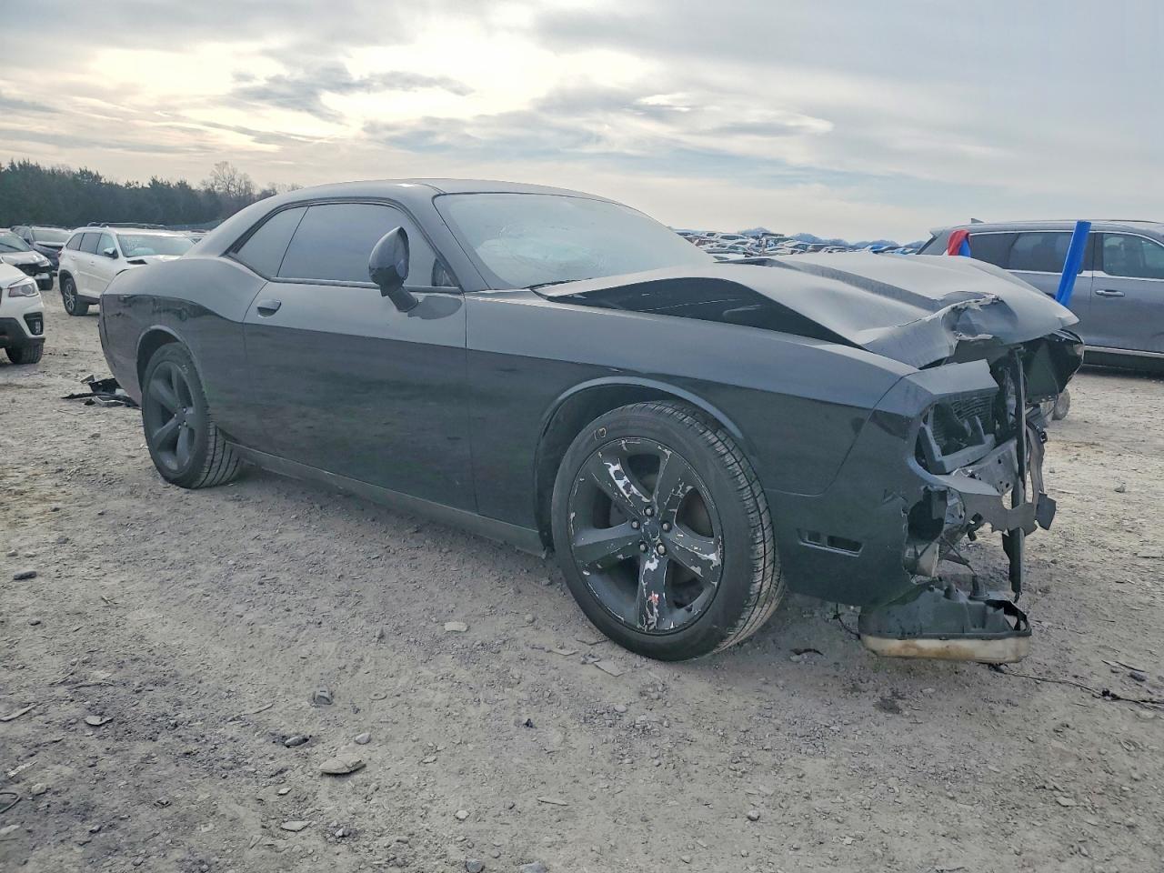 2013 DODGE Challenger