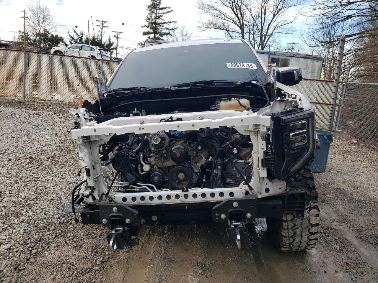 2024 GMC Sierra