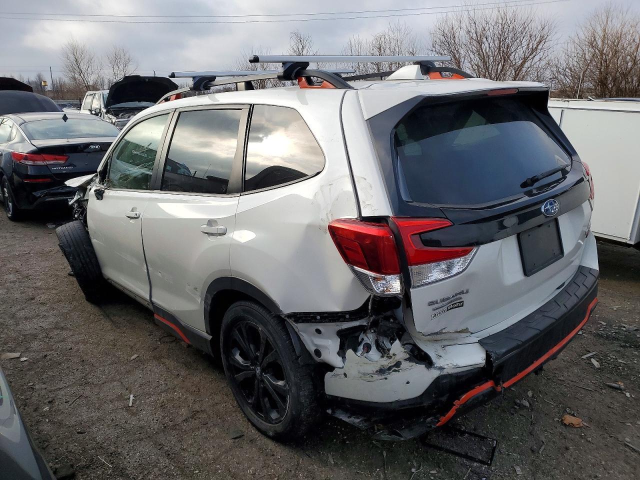 2021 SUBARU FORESTER
