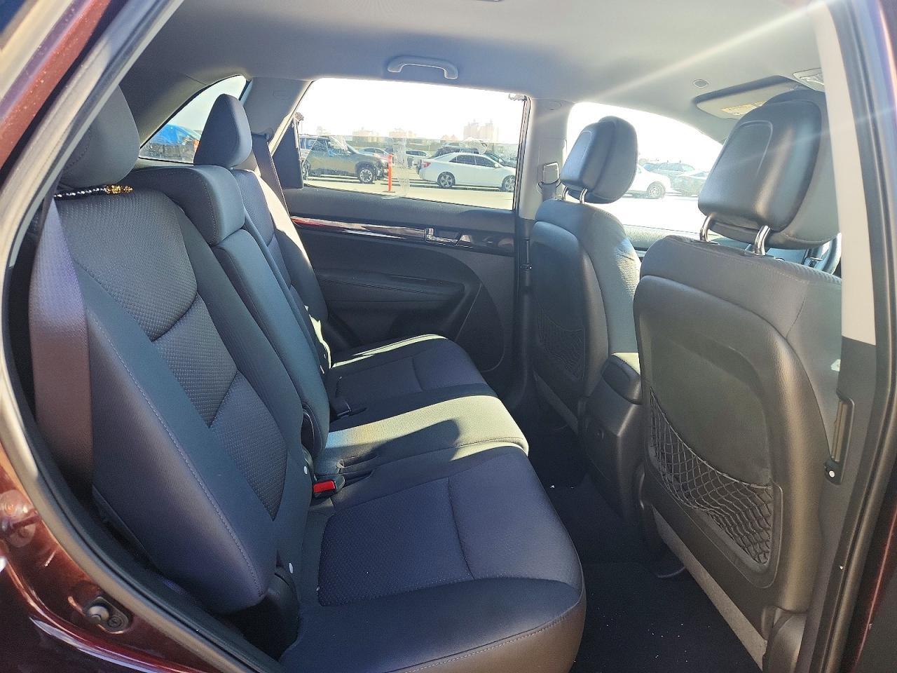 2011 KIA SORENTO
