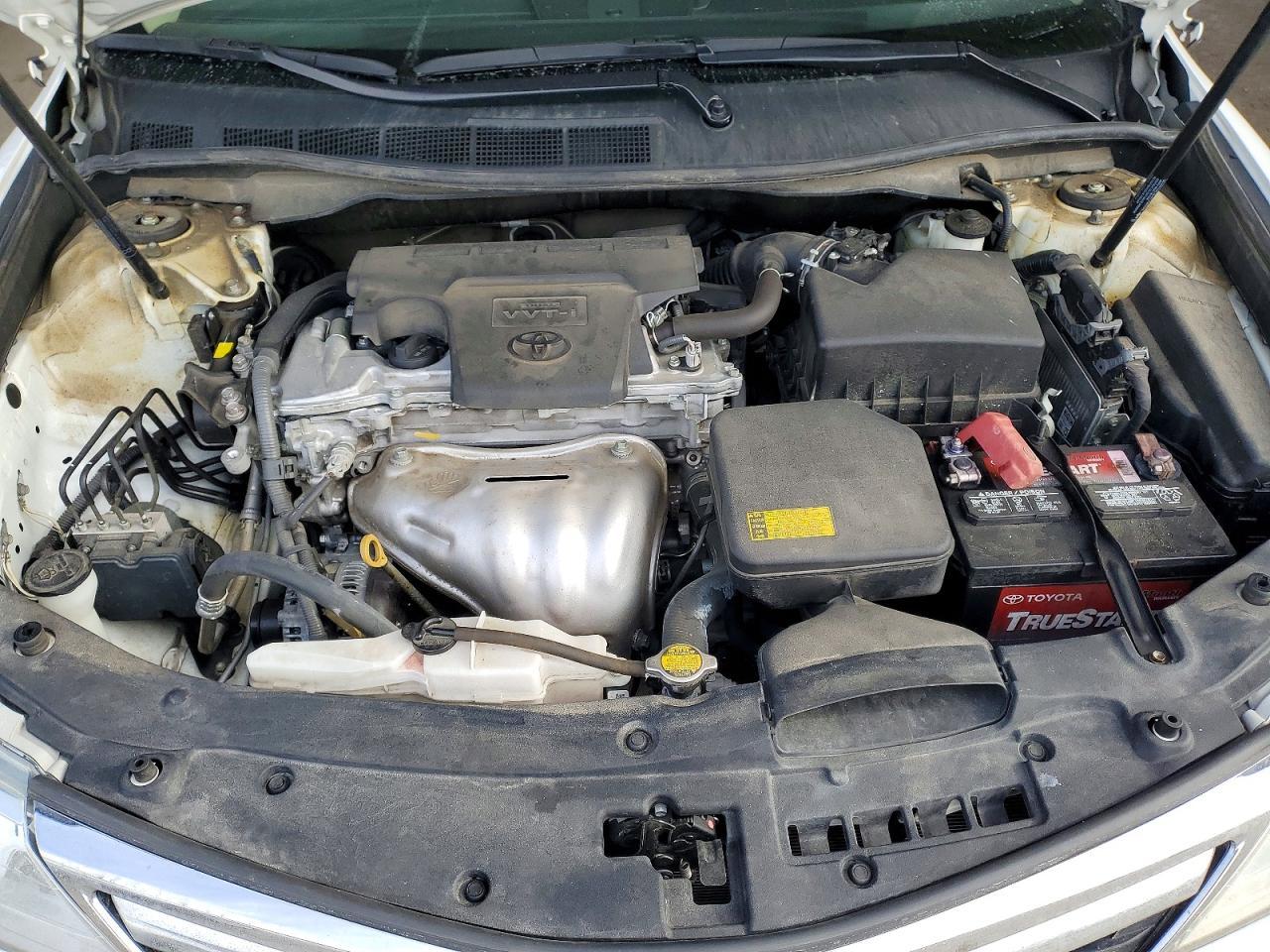 2014 TOYOTA CAMRY