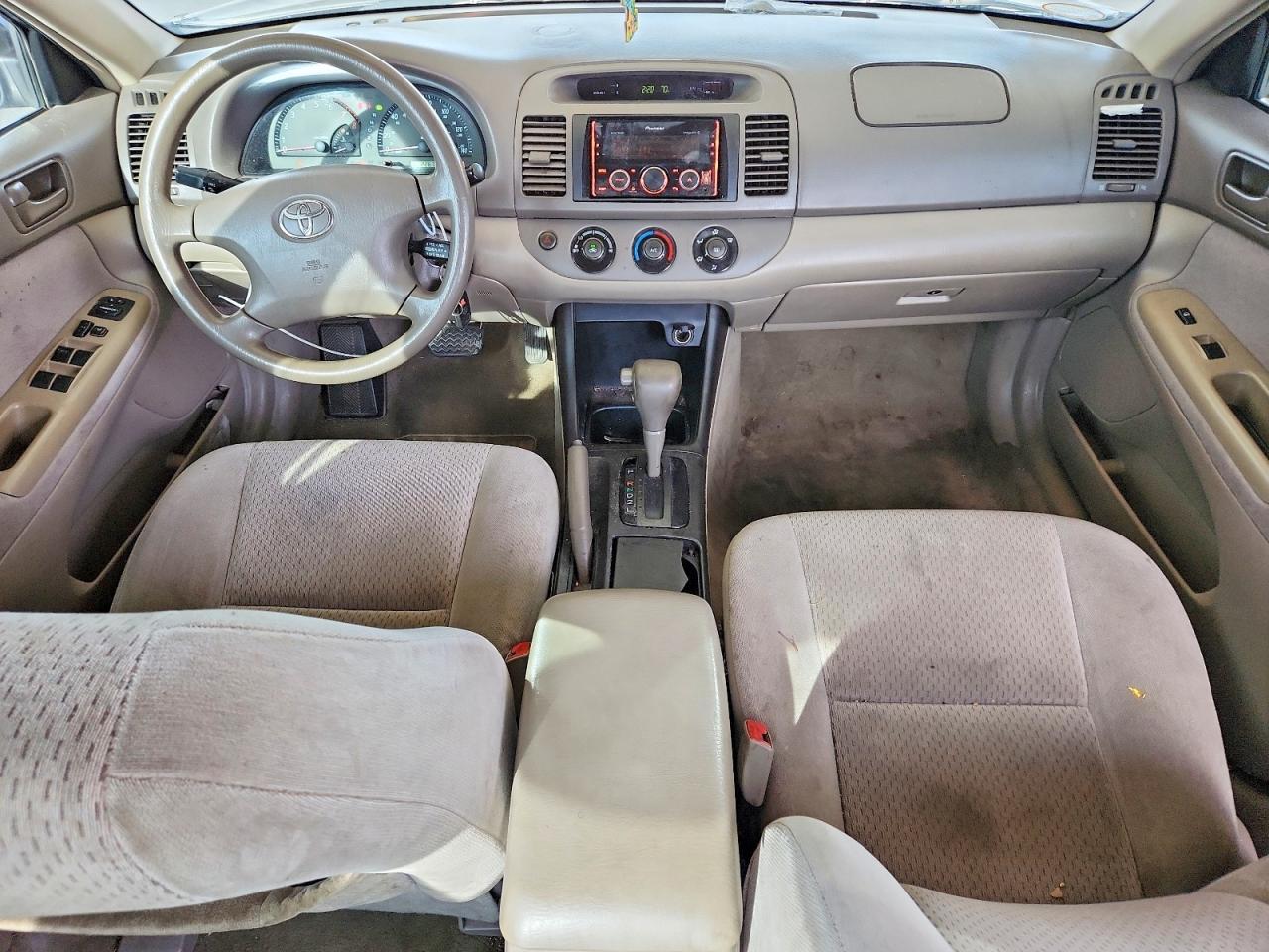 2004 TOYOTA CAMRY