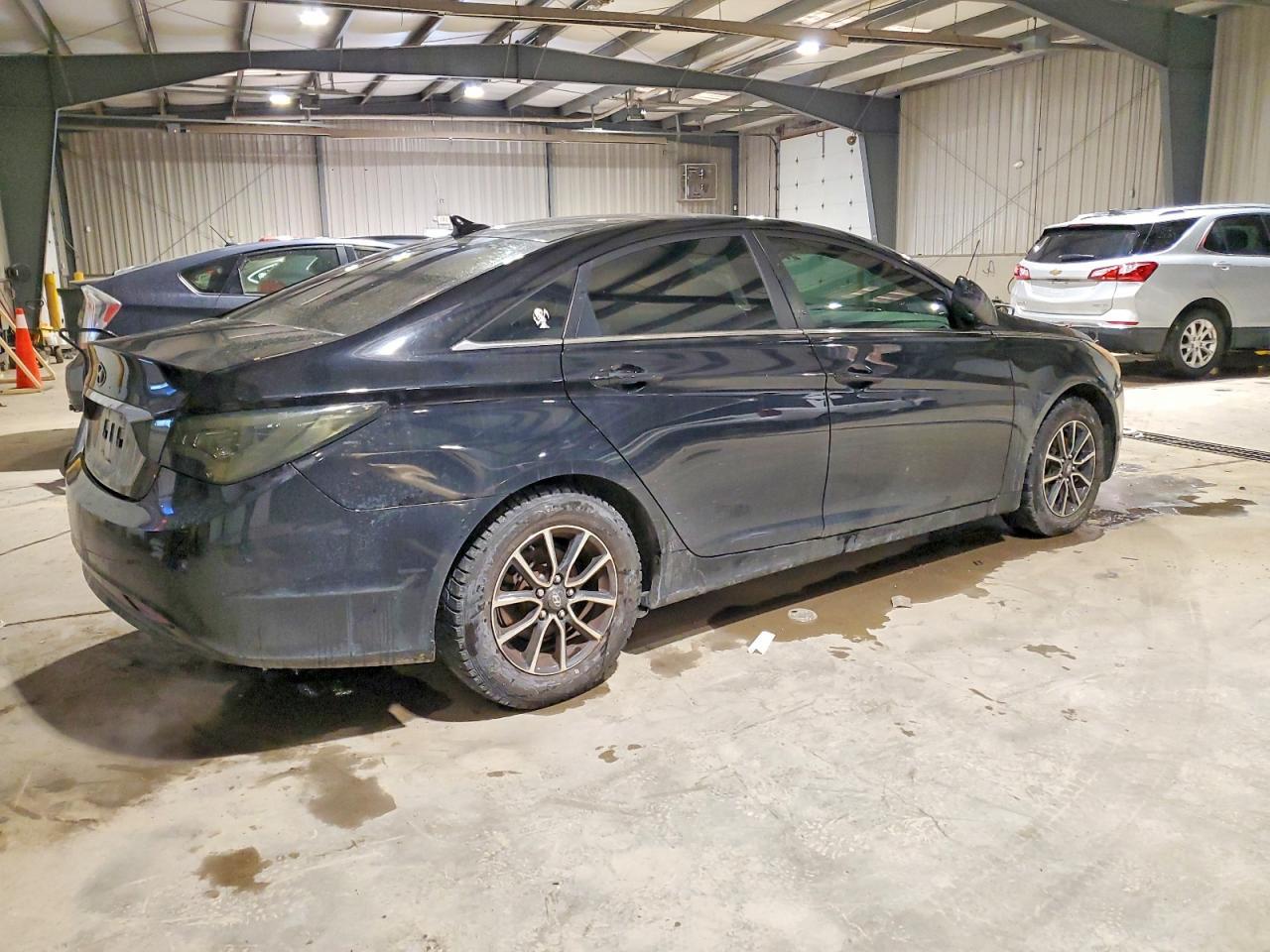 2011 HYUNDAI SONATA