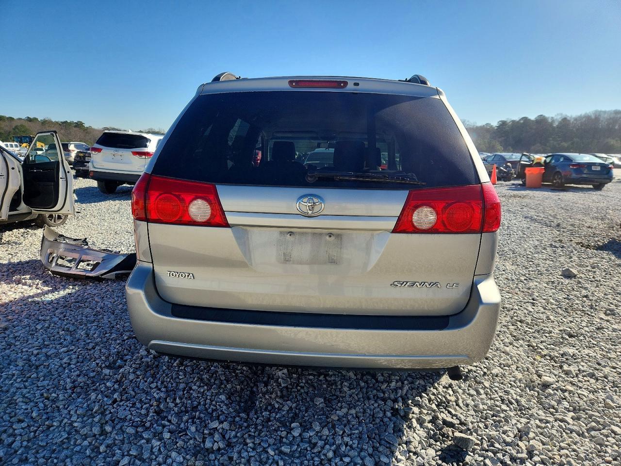 2008 TOYOTA SIENNA