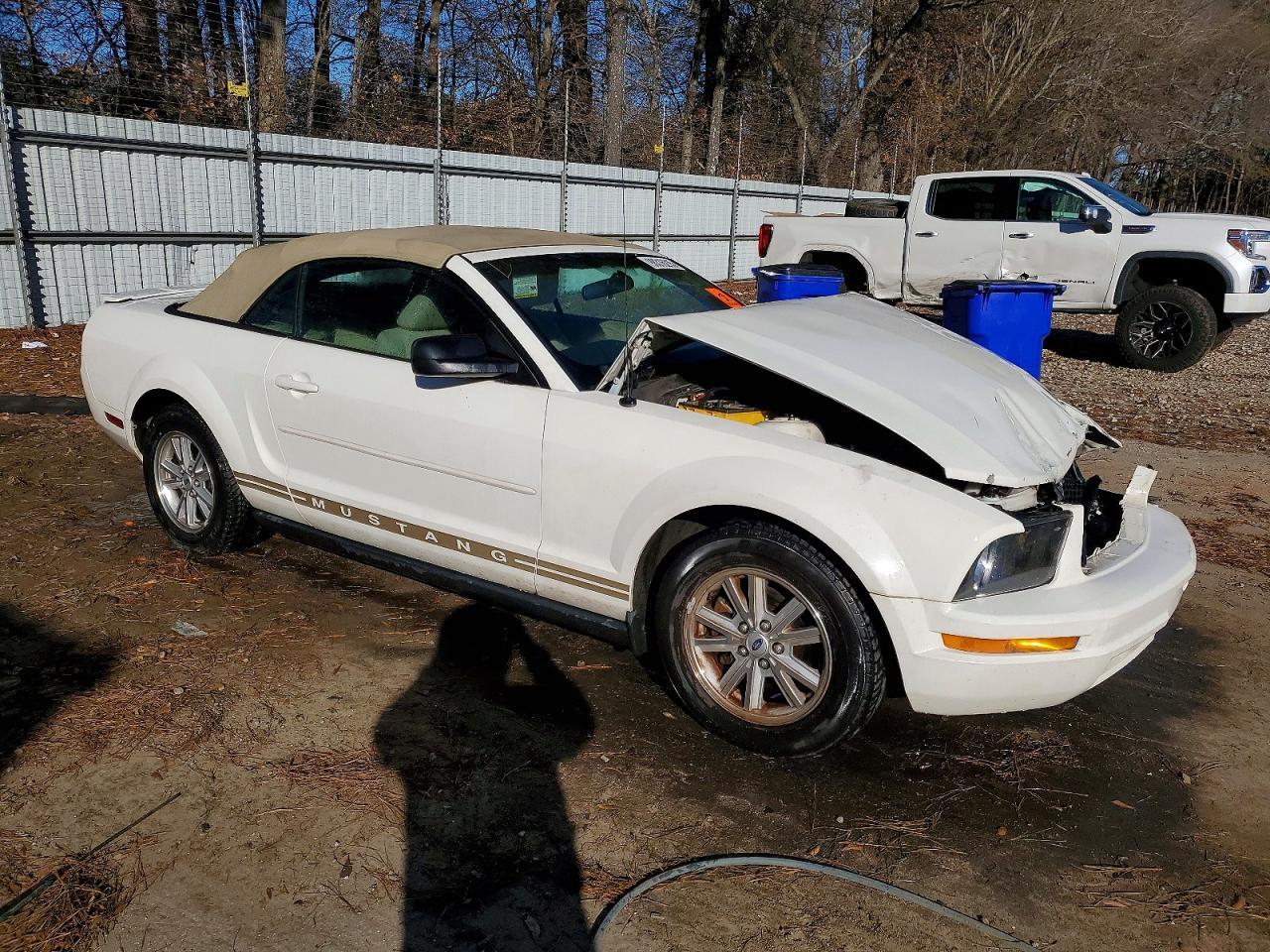 2007 FORD MUSTANG