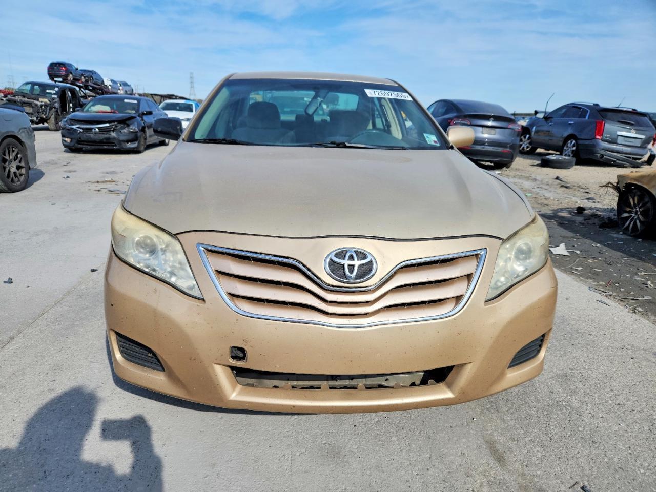 2010 TOYOTA CAMRY