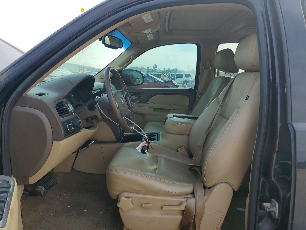 2013 CHEVROLET Avalanche