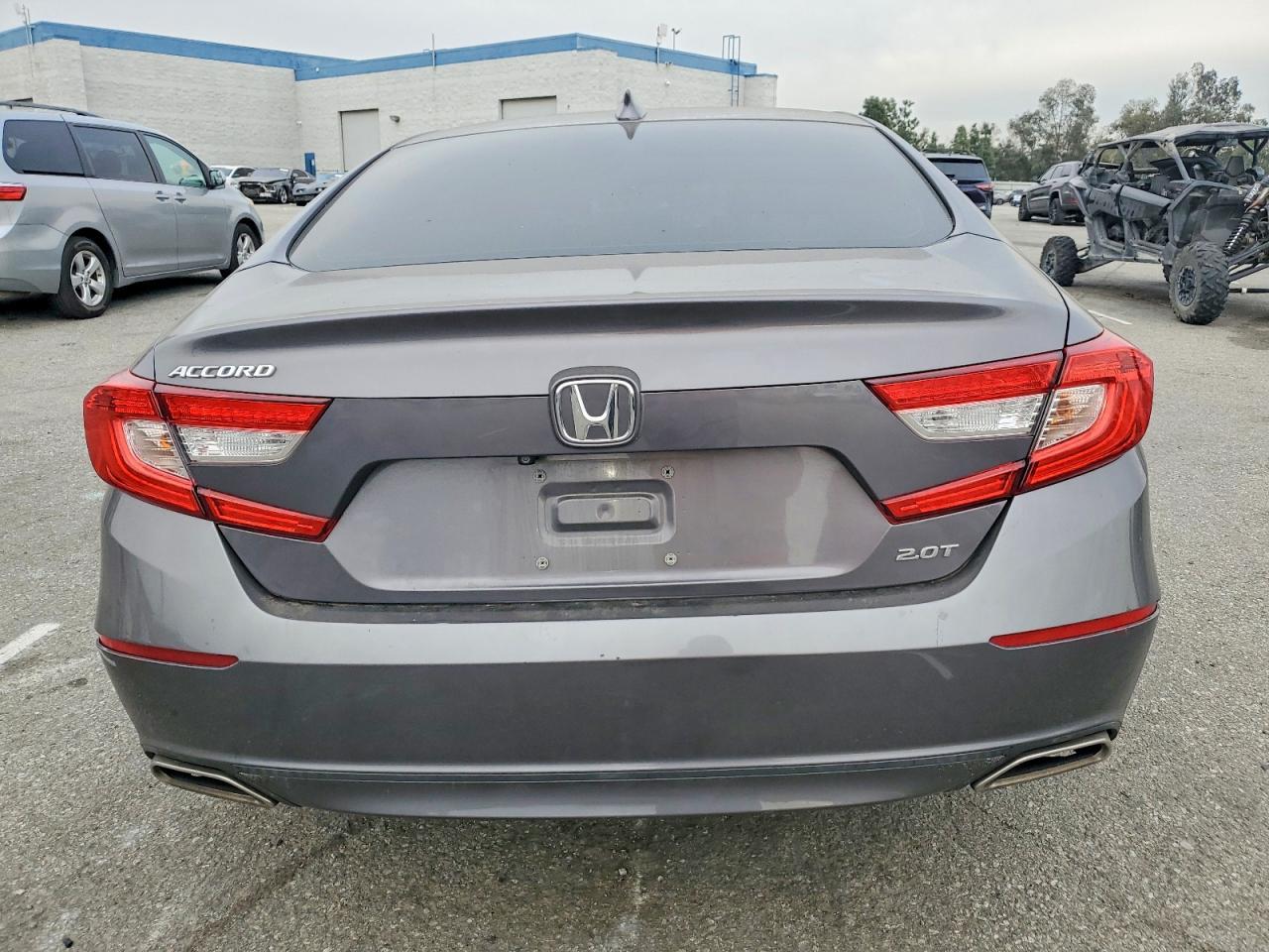 2018 HONDA ACCORD