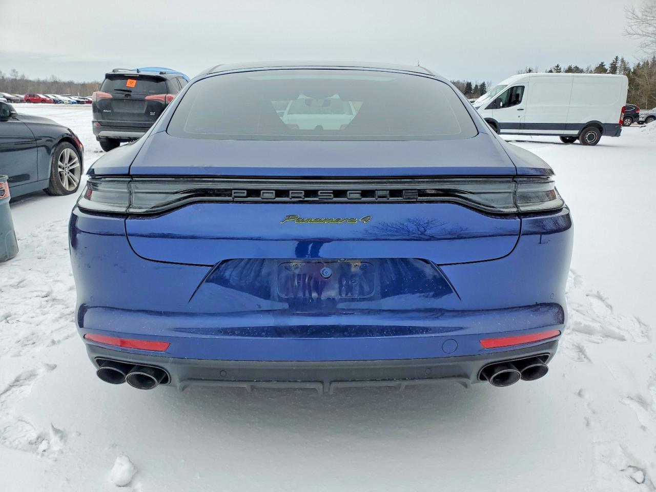 2023 PORSCHE Panamera