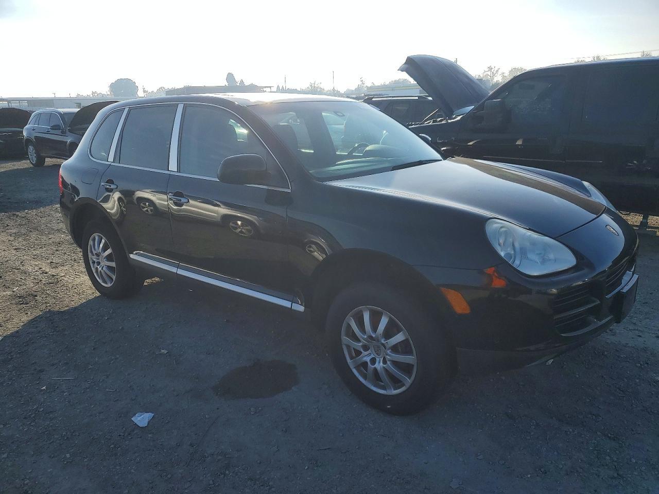 2004 PORSCHE CAYENNE