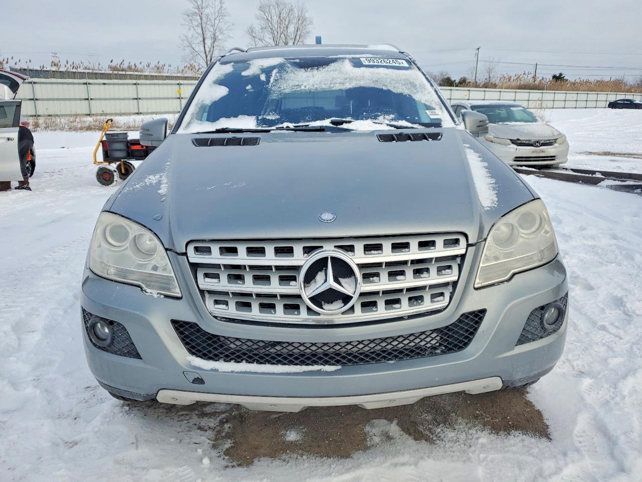 2011 MERCEDES-BENZ ML-Class