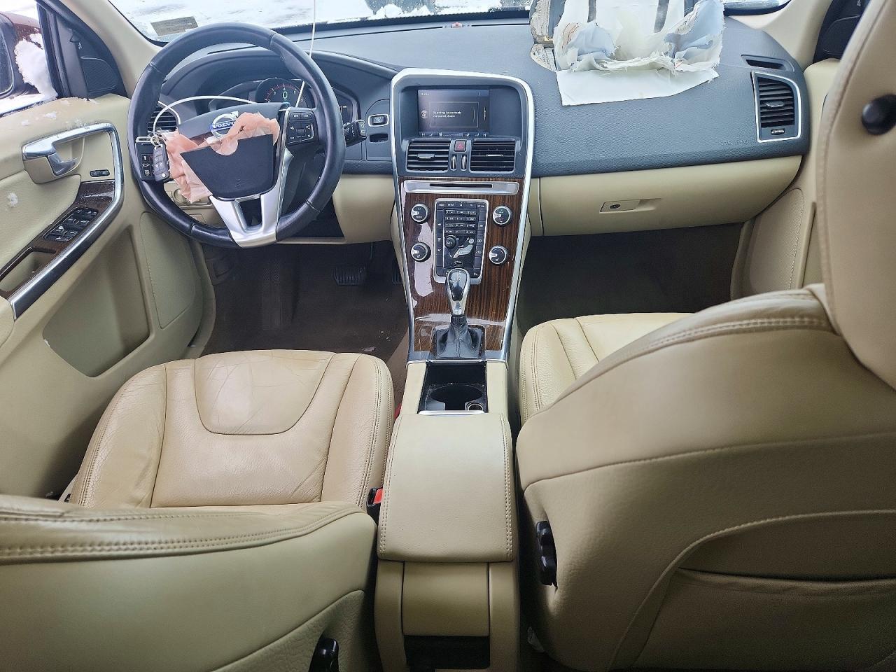 2014 VOLVO XC60