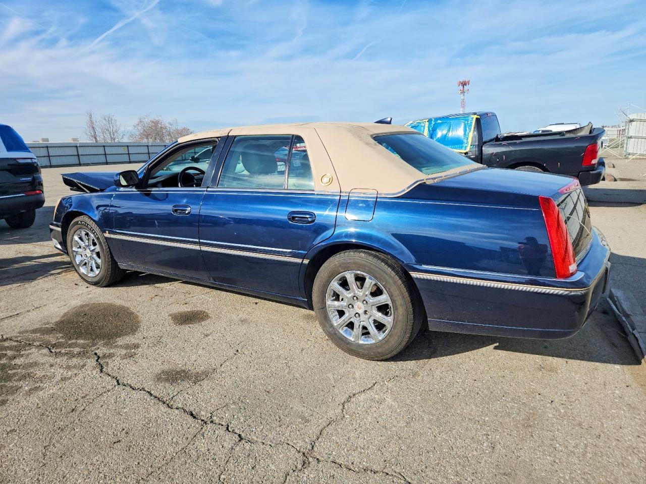 2009 CADILLAC DTS