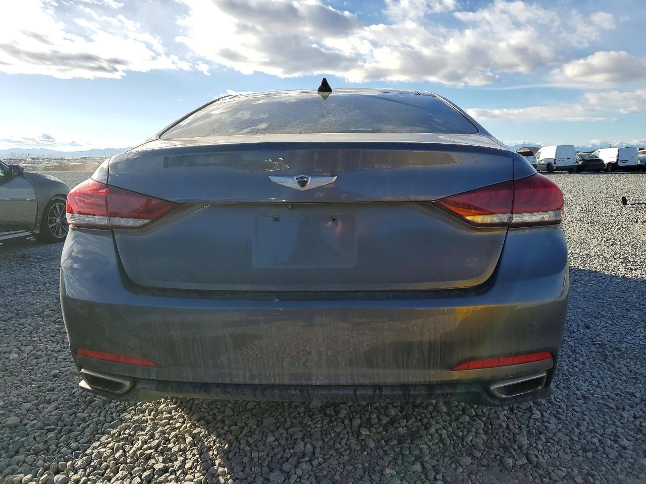 2015 HYUNDAI GENESIS