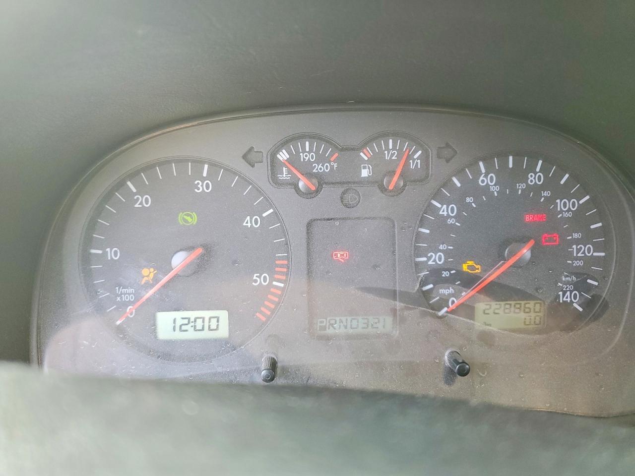 2002 VOLKSWAGEN JETTA