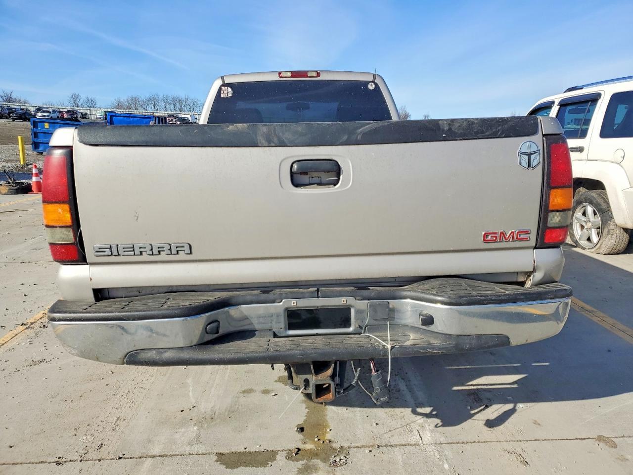 2004 GMC Sierra