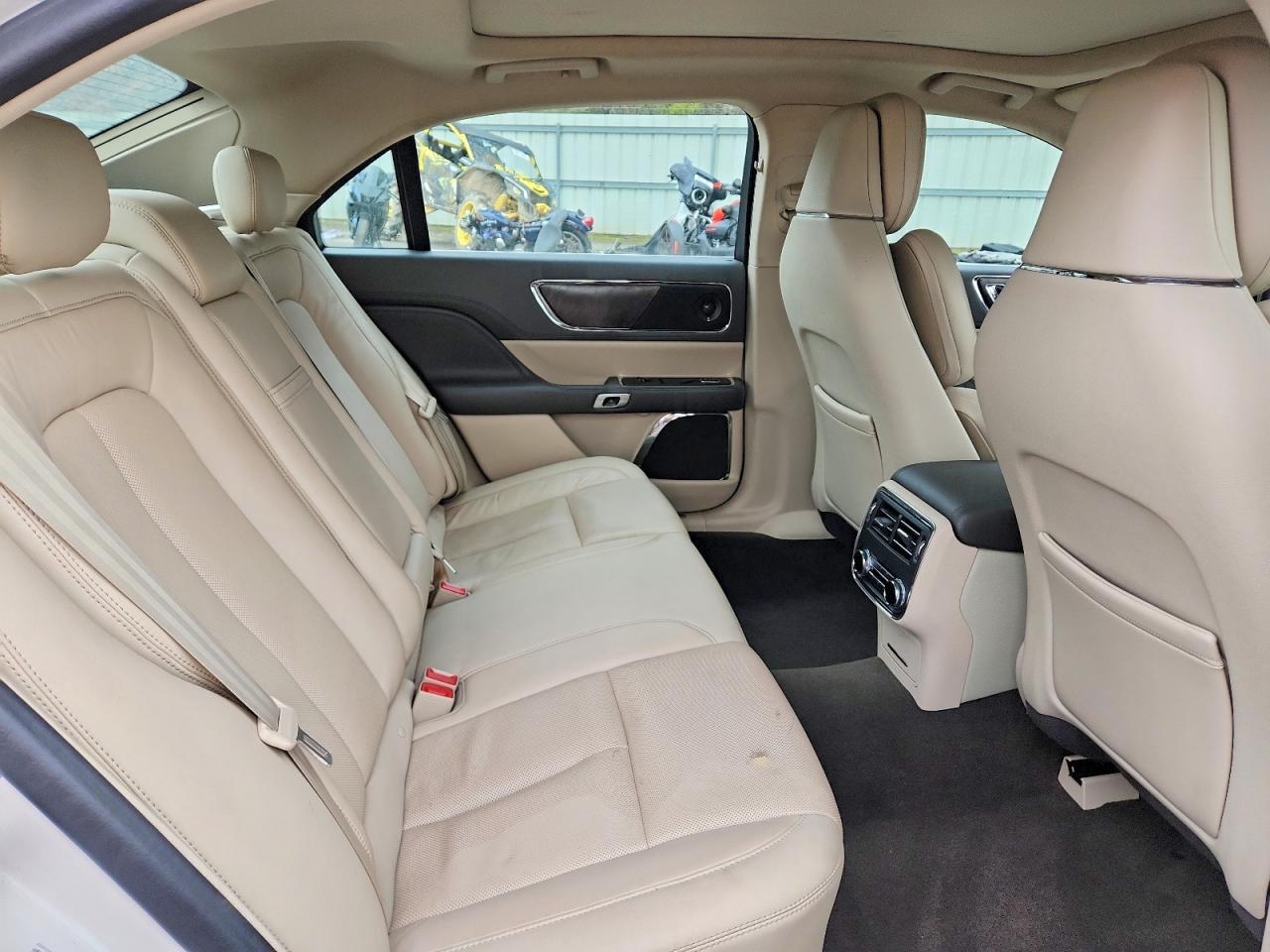 2018 LINCOLN Continental