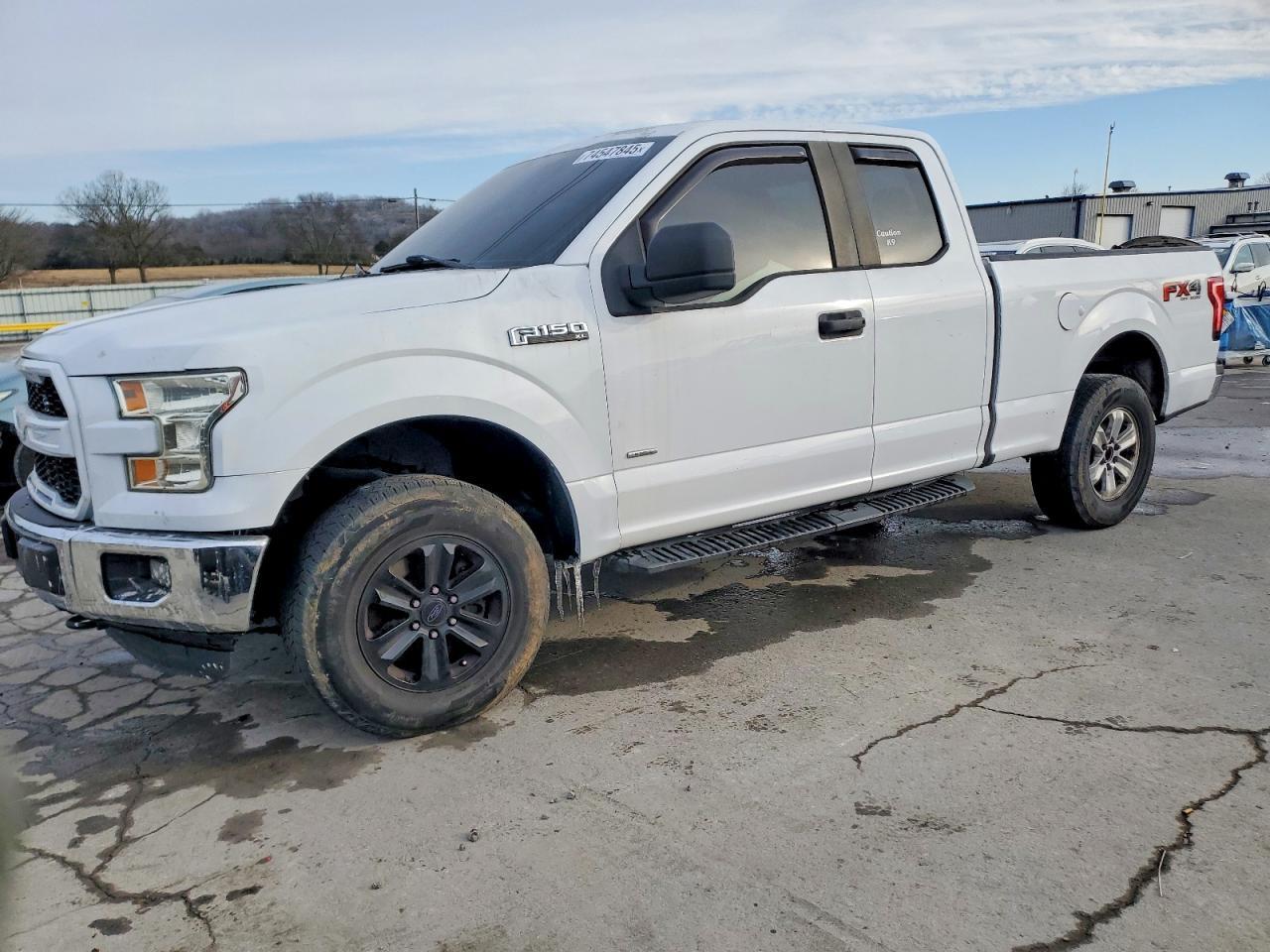 2015 FORD F-150