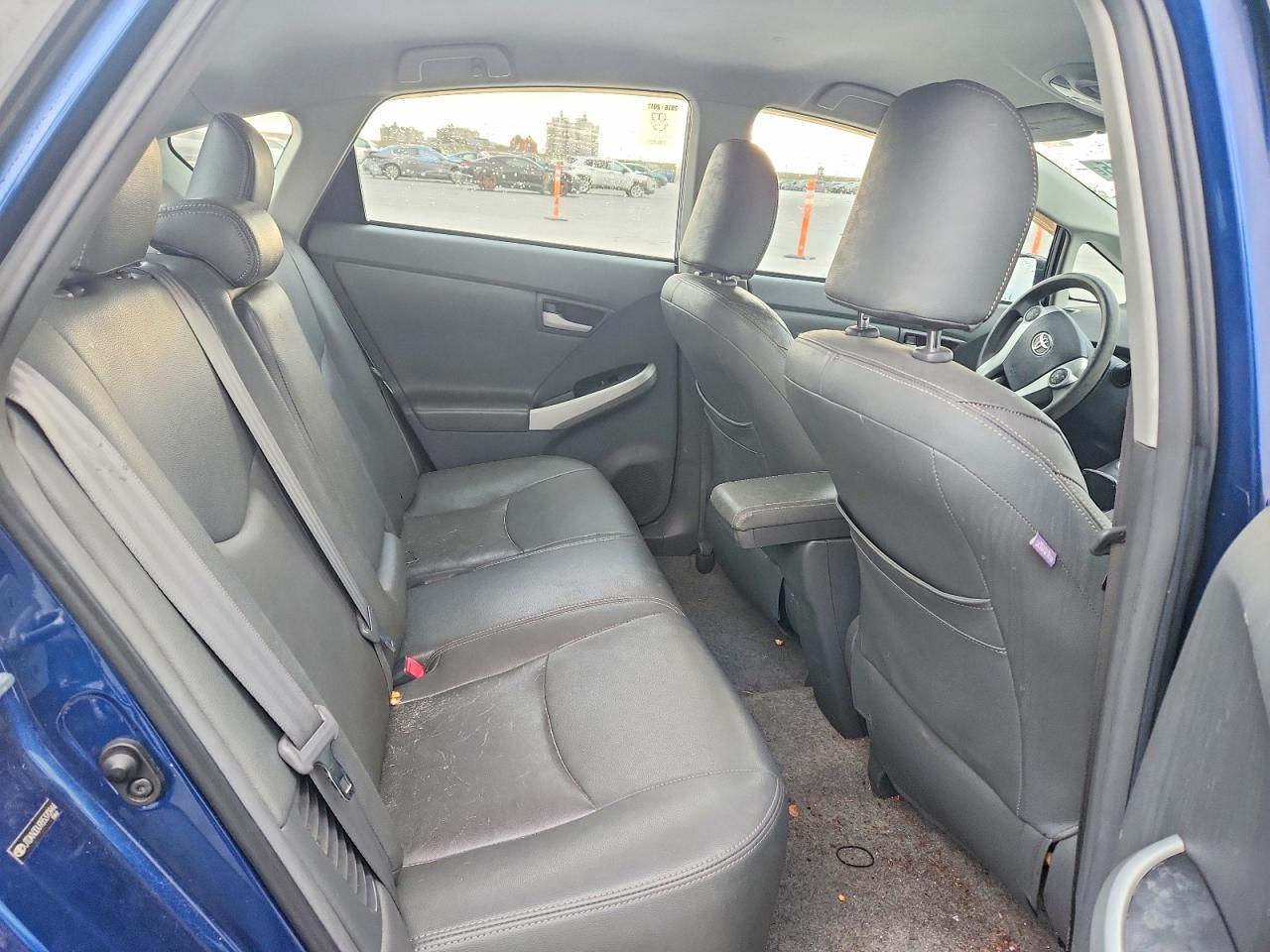 2011 TOYOTA PRIUS