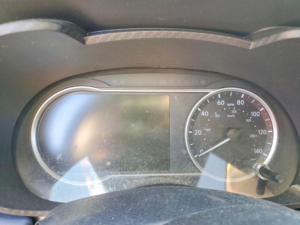 2024 NISSAN VERSA