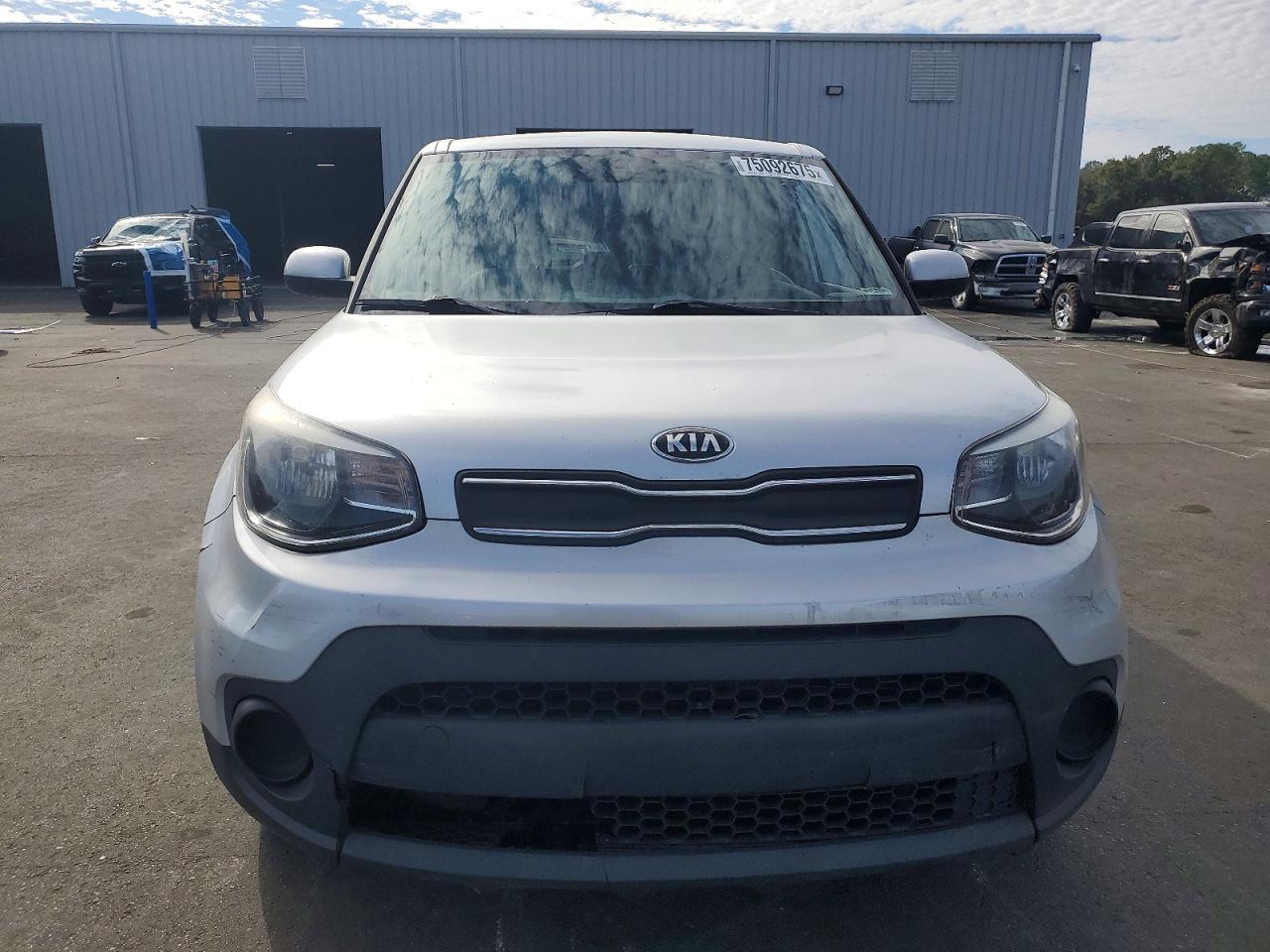 2017 KIA SOUL