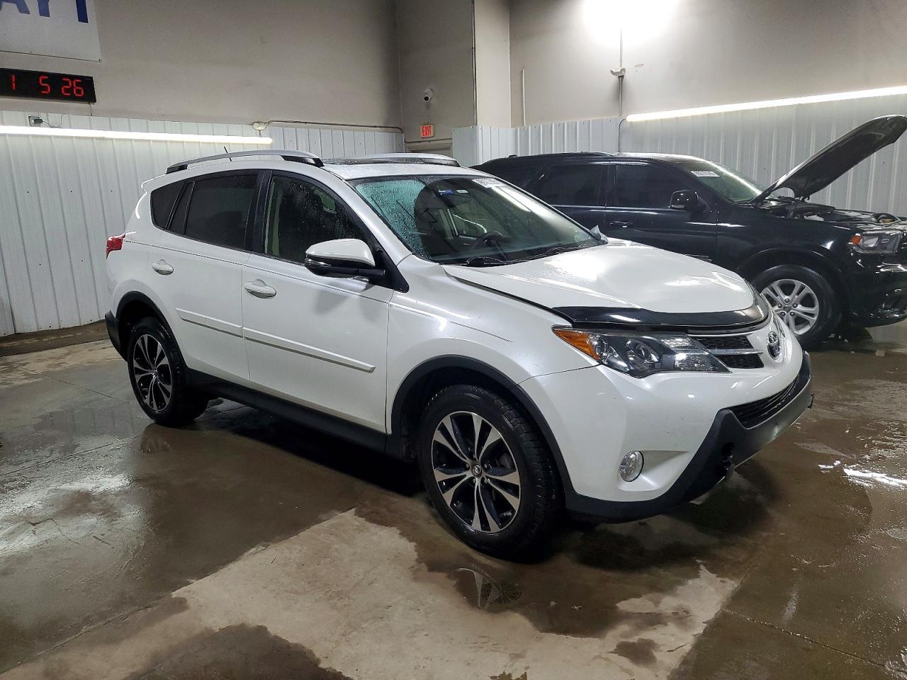 2015 TOYOTA RAV4