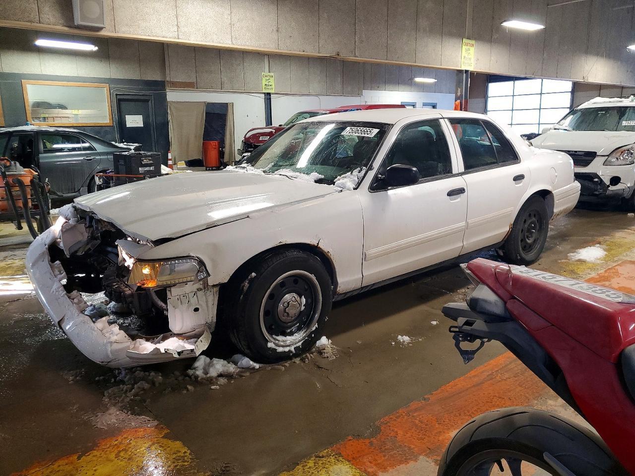 2011 FORD Crown Victoria