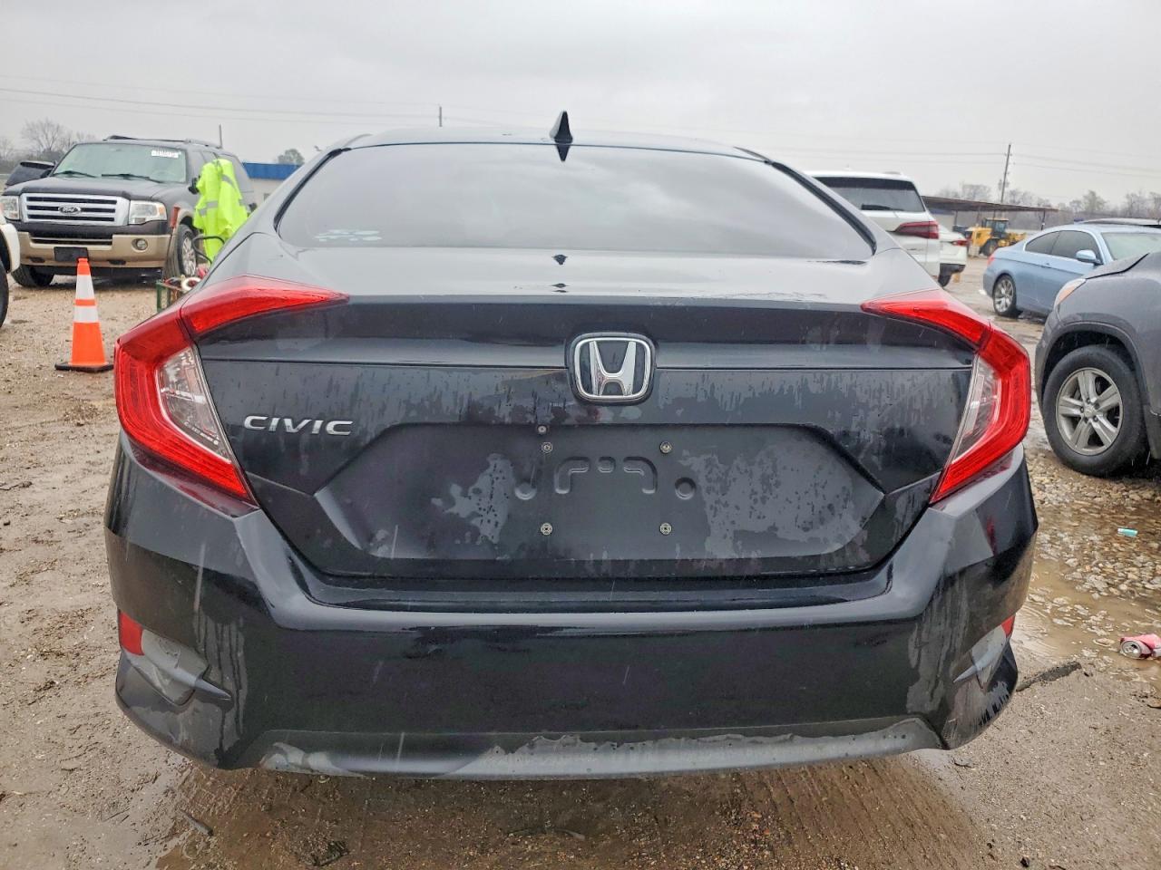 2018 HONDA CIVIC