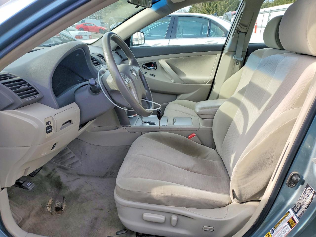 2010 TOYOTA CAMRY