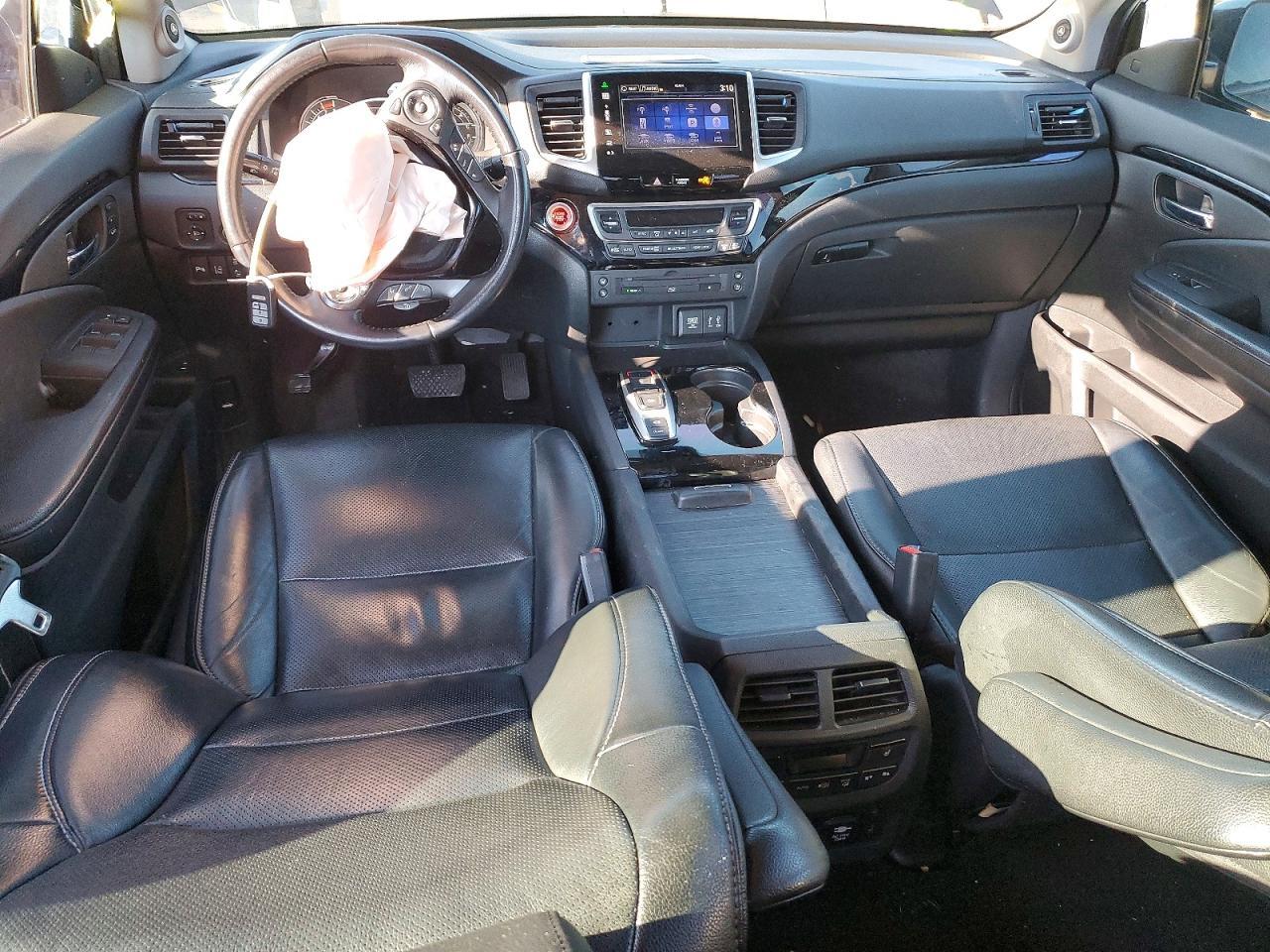 2016 HONDA PILOT