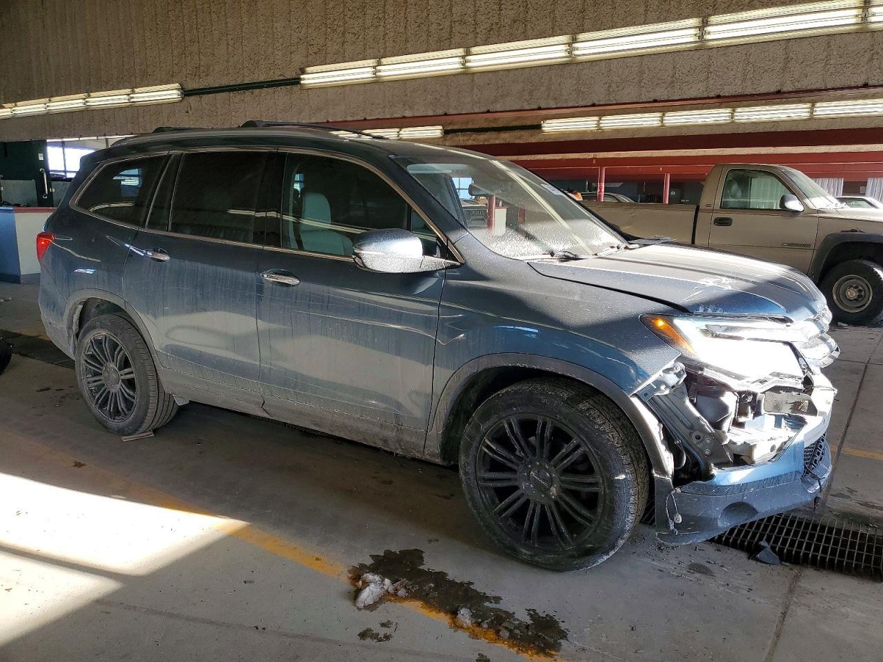 2017 HONDA PILOT